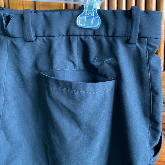 Nike Men’s DriFit Golf Shorts - Picture 6 of 13